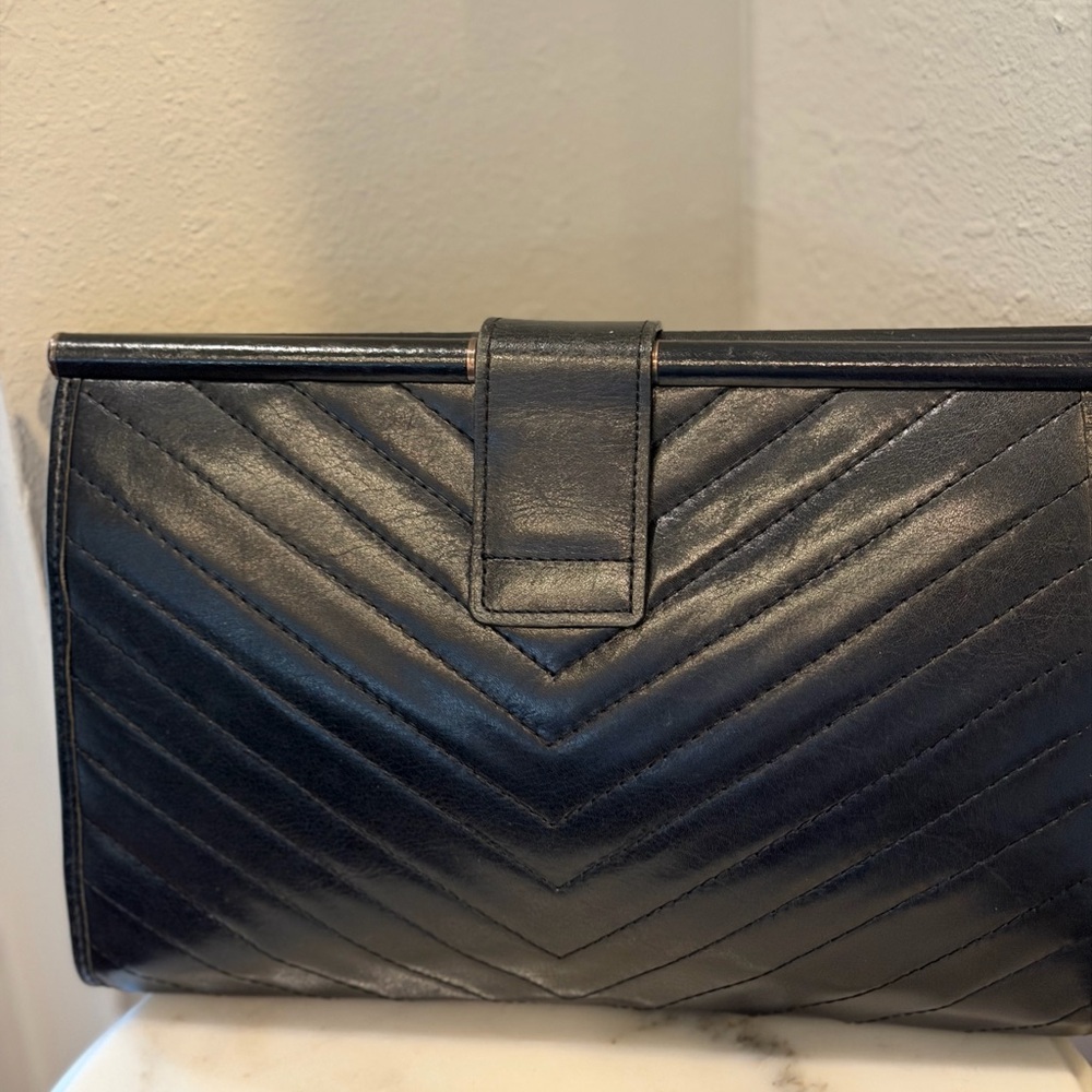 Saint Laurent Black Chevron Quilted Leather Envelope Clutch in Black - Picture 3 of 10